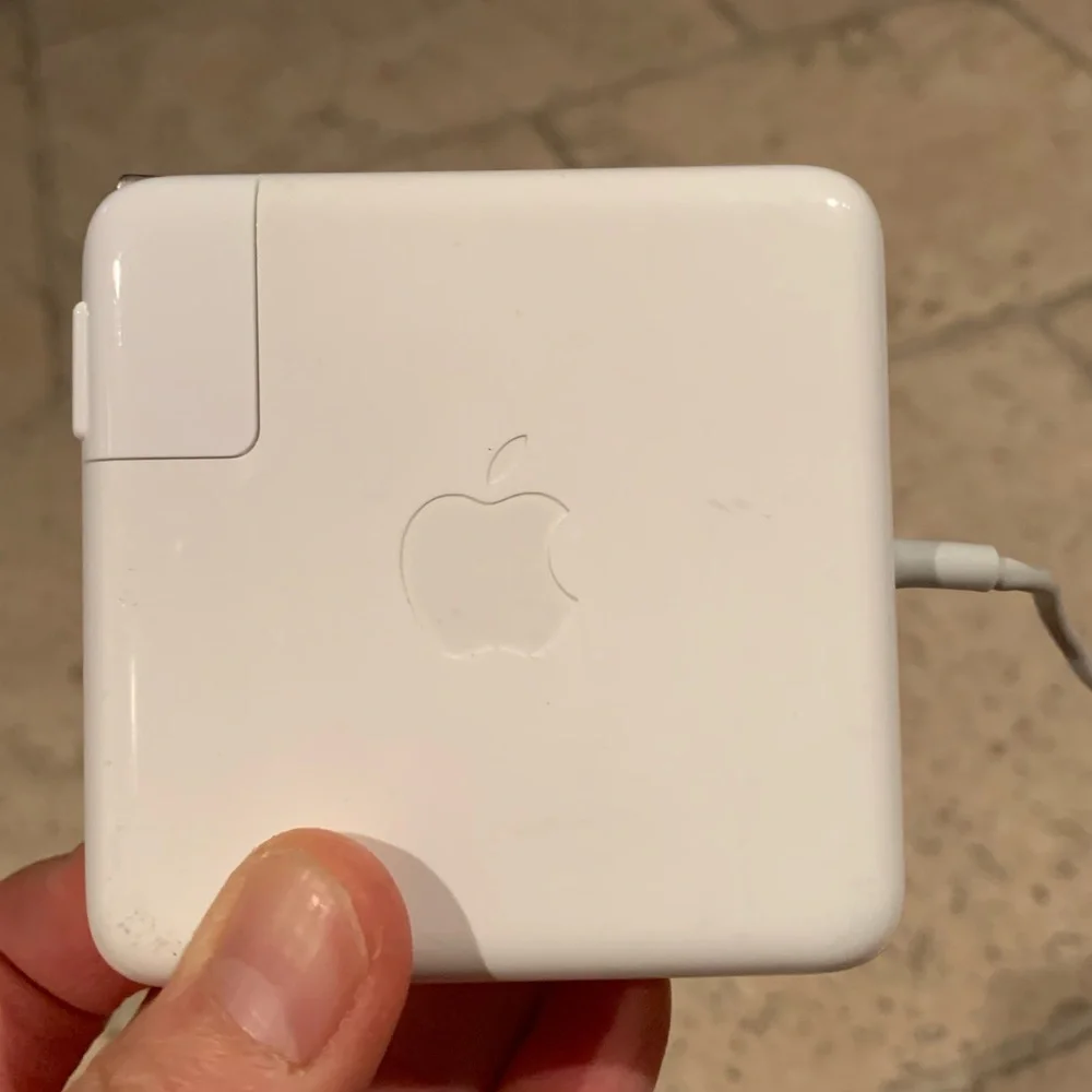 Apple MagSafe 2 Adapter for MacBook
